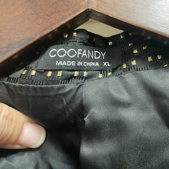 Coo Fandy, Tuxedo Suit, Black and Gold Dots - Picture 7 of 11